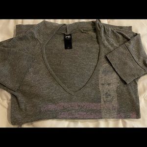 Small -Official concert t-shirt
Short sleeve
Hooded
Front pocket
SEXY BACK tour